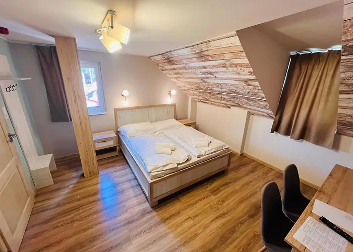 Mátyus Udvarház Kengyel 3* Eger