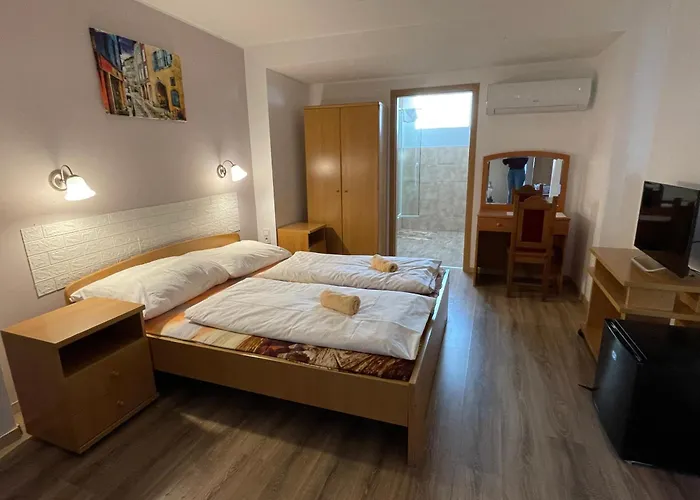 Bed & Breakfast Mátyus Udvarház Kengyel 3*