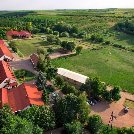 Nocleg ze śniadaniem Matyus Udvarhaz Kengyel Fogado