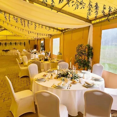 Bed & Breakfast Matyus Udvarhaz Kengyel Fogado Eger
